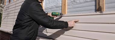 Best Siding Removal and Disposal  in Hobart, WI